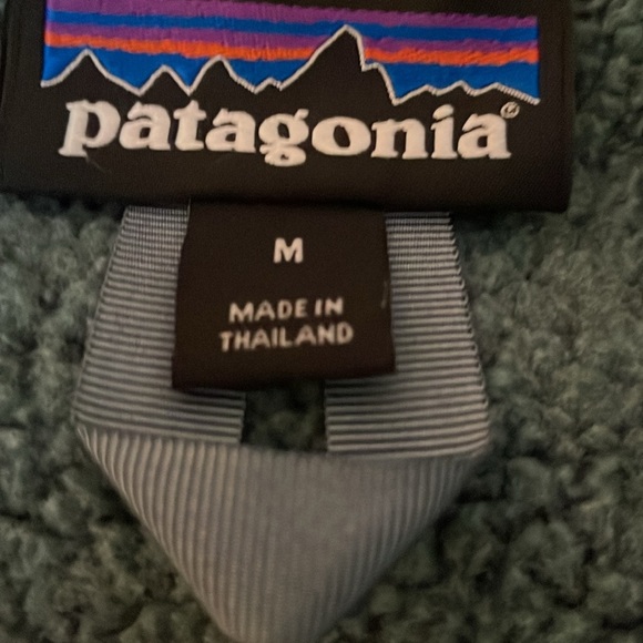 Patagonia Gray Quarter-Zip Fleece Pullover, size Medium - Picture 2 of 7